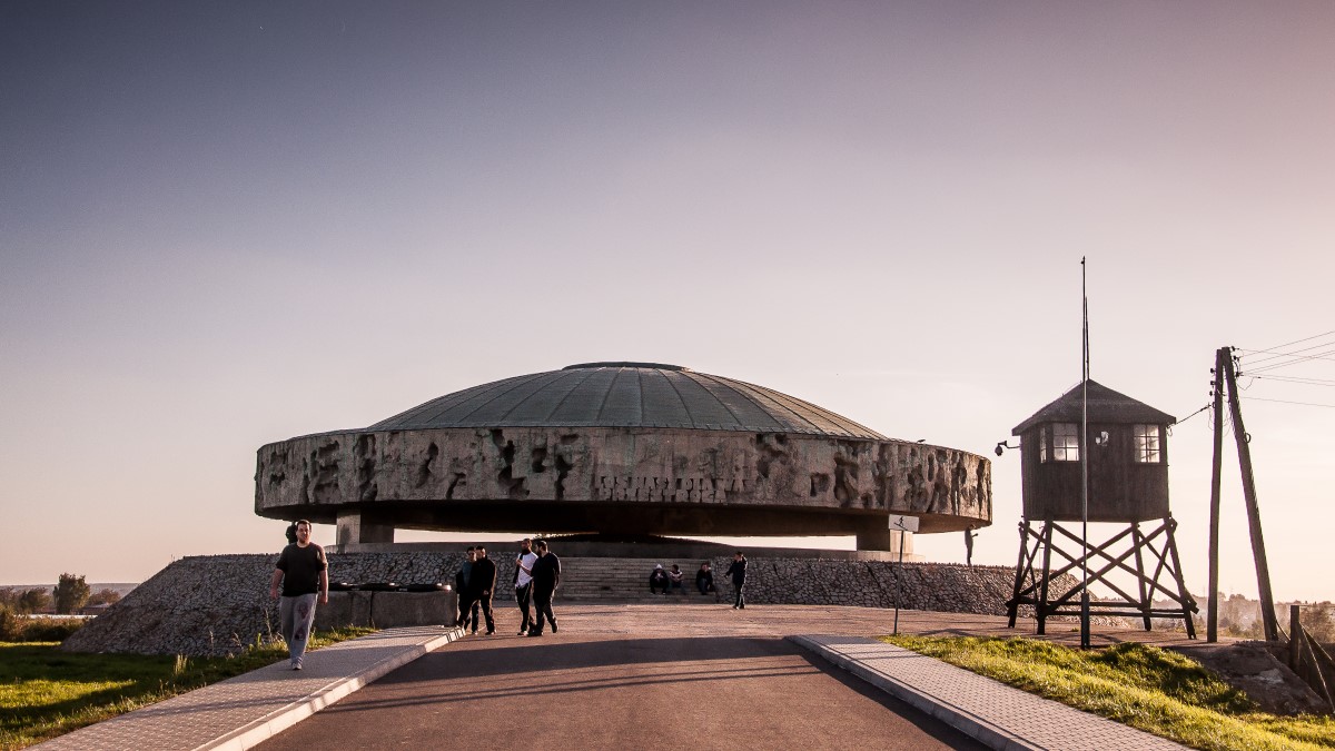 Majdanek
